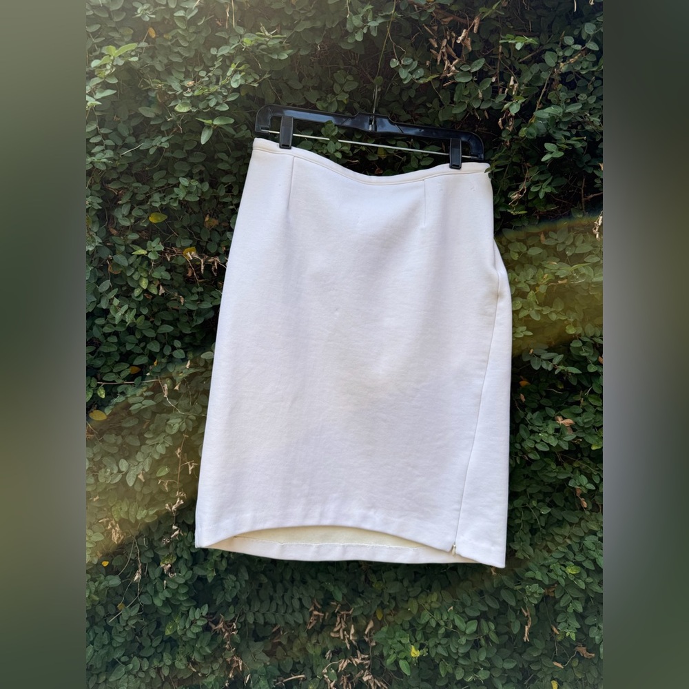 Valentino Classic Cream Pencil Skirt